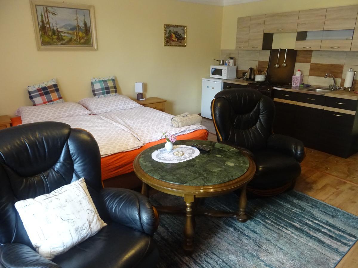 Milanna Appartement Břeclav Buitenkant foto